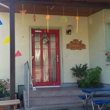Kindertagesstätte "Burgsteingeister" Eingangsbereich